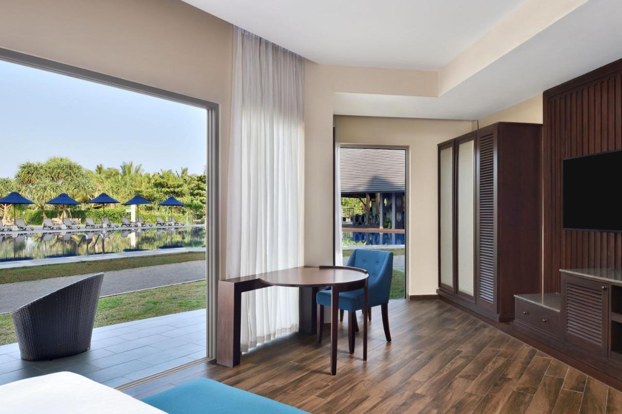 Sheraton Kosgoda Turtle Beach Resort Esterno foto
