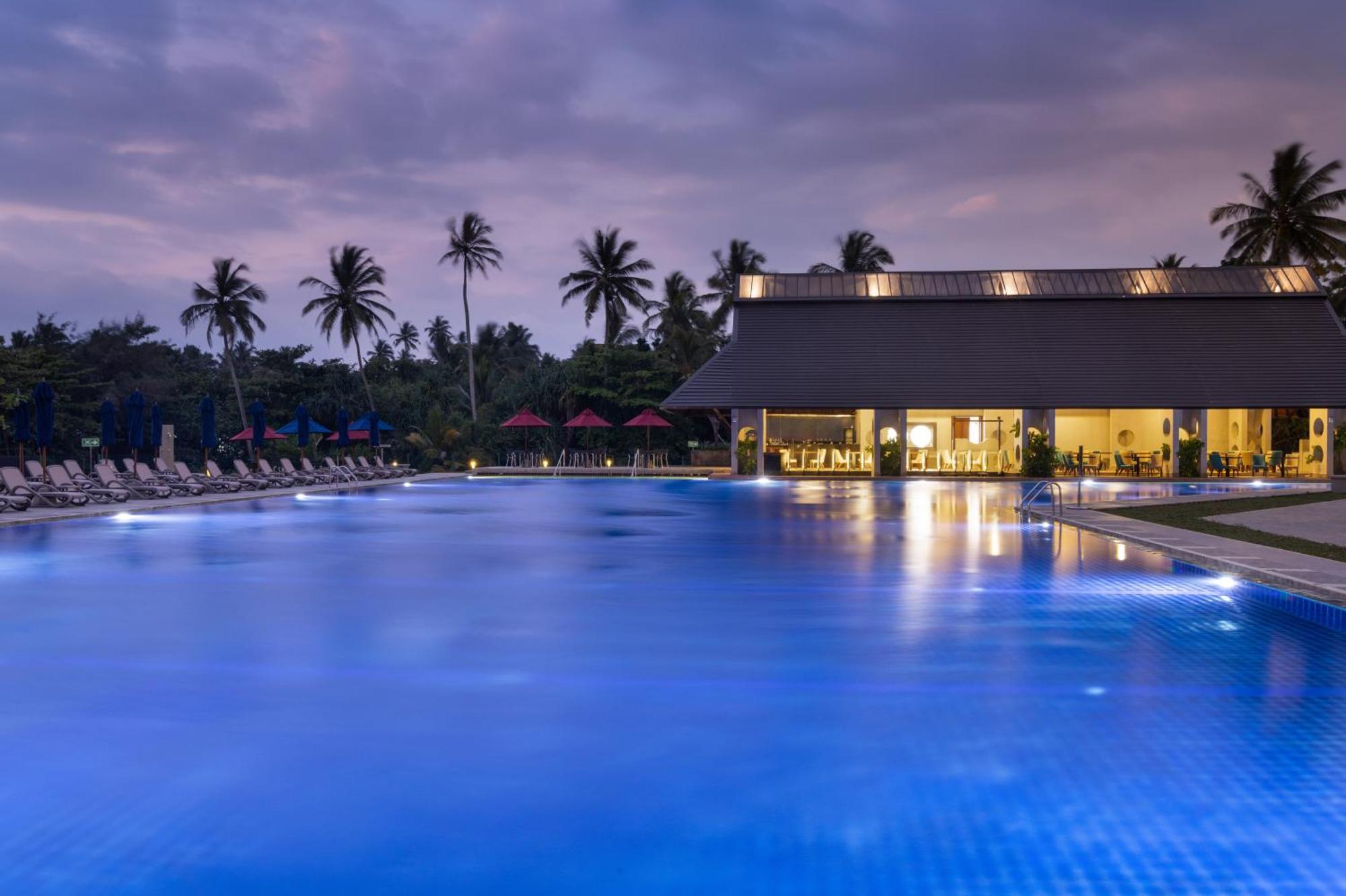 Sheraton Kosgoda Turtle Beach Resort Esterno foto
